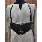 Csattos, kantáros öv