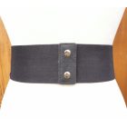 Keskeny, fűzős öv