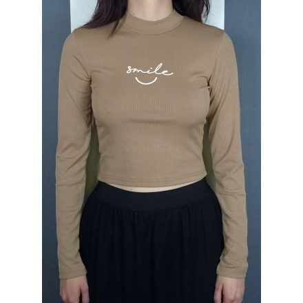 'Smile' feliratos crop top (fehér, zöld, drapp)