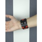 Piramis szegecses karkötő