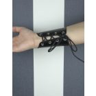 Kis, fűzős karpánt