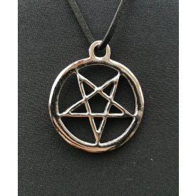 Domború pentagram medál
