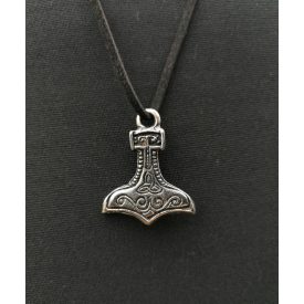 Thor kalapács medál