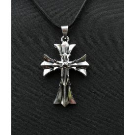 Liliomvégű kereszt medál 2