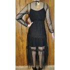 Gótikus stílusú pöttyös tüll ruha